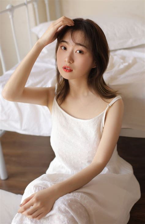 揭秘网络视频平台的崛起与挑战：一场内容与监管的博弈